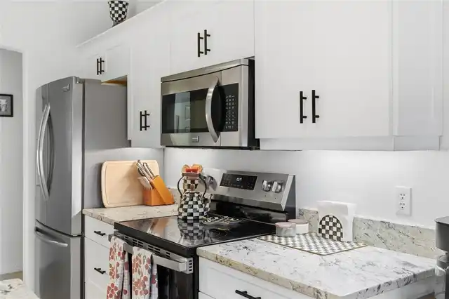 Listing Photo 32