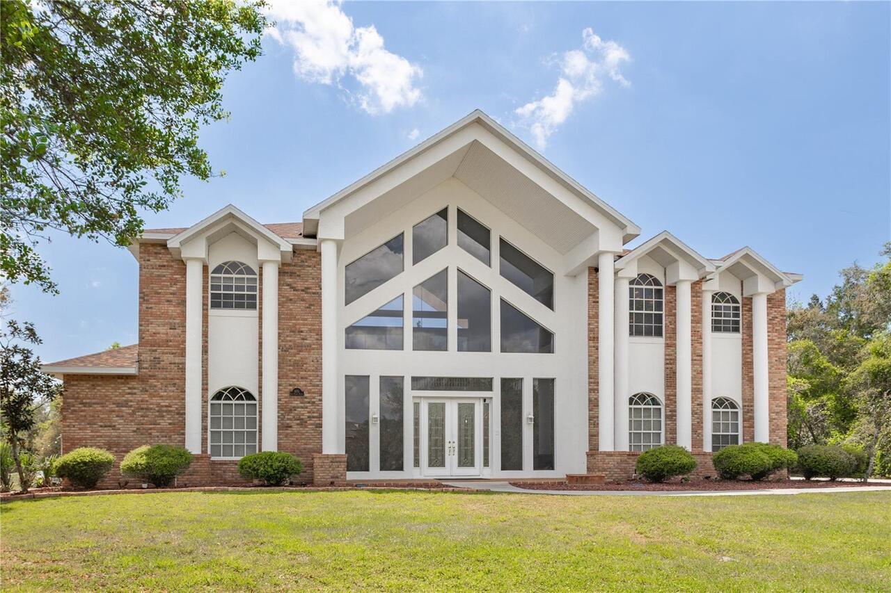 Weeki Wachee Real Estate