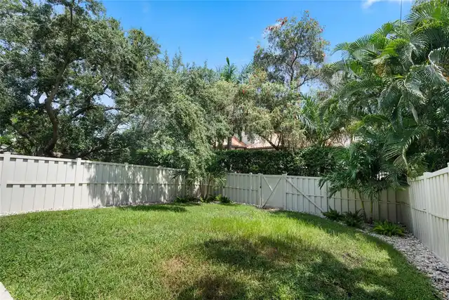 Listing Photo 29