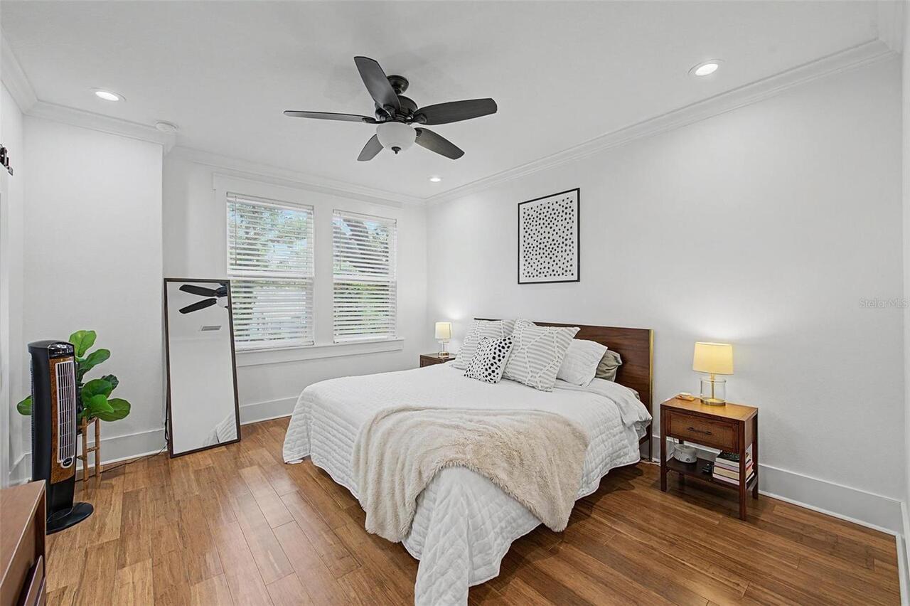 Listing Photo 16