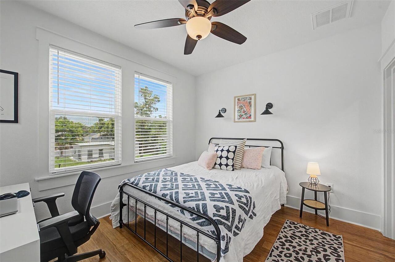 Listing Photo 22