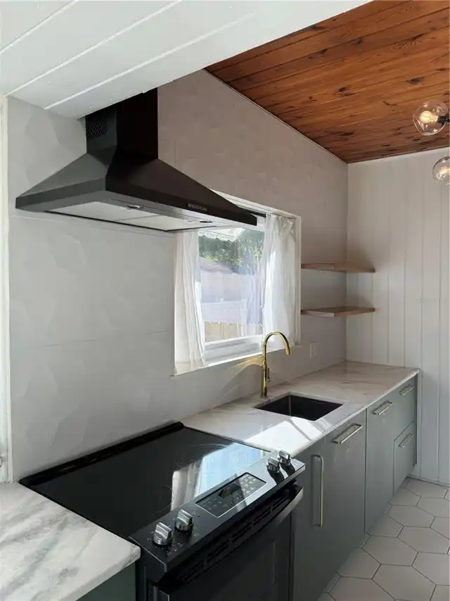 Listing Photo 35