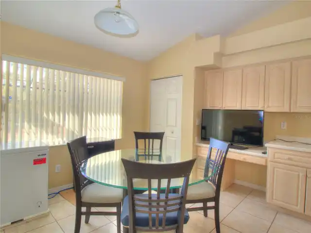 Listing Photo 9