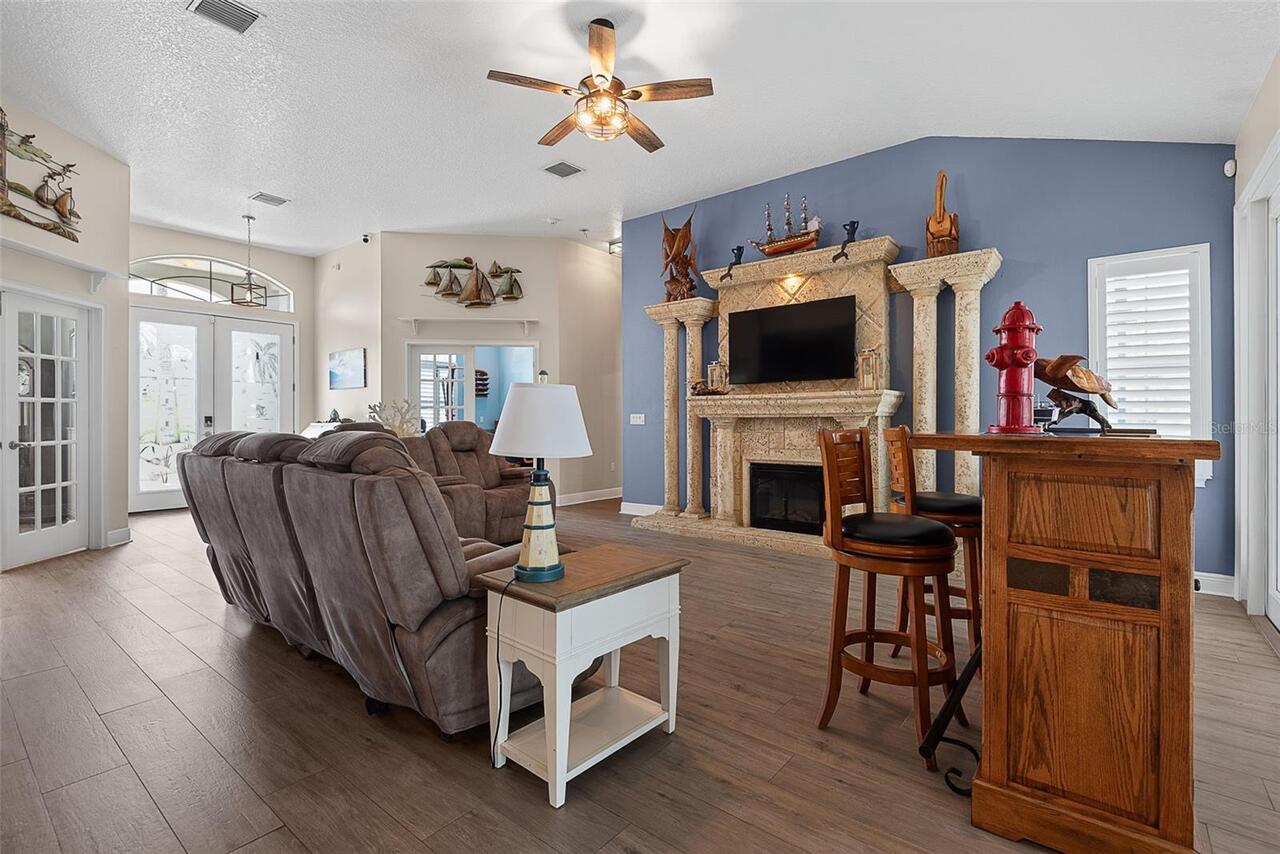 Listing Photo 7