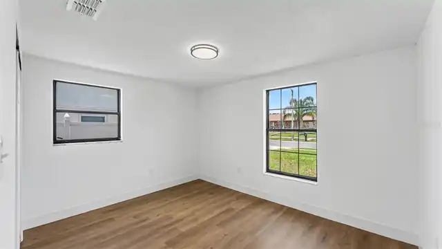 Listing Photo 20