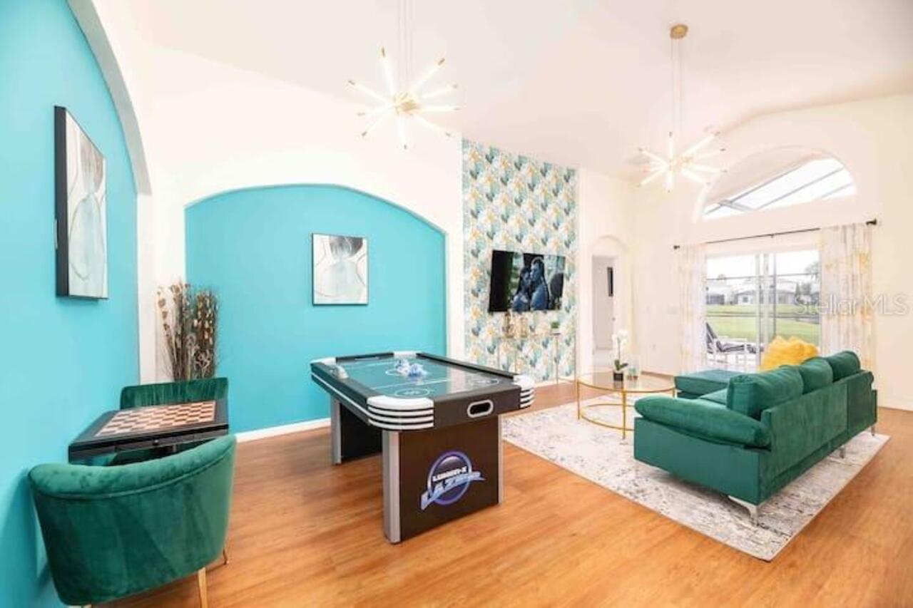 Listing Photo 8