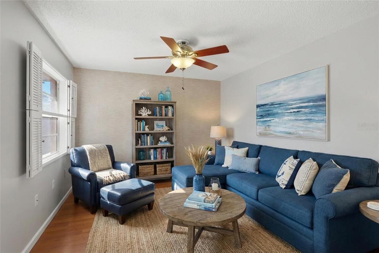Listing Photo 11