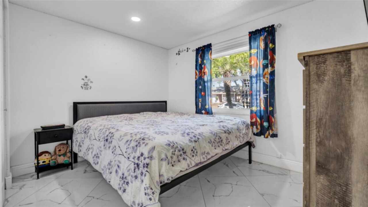 Listing Photo 25