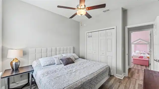 Listing Photo 34