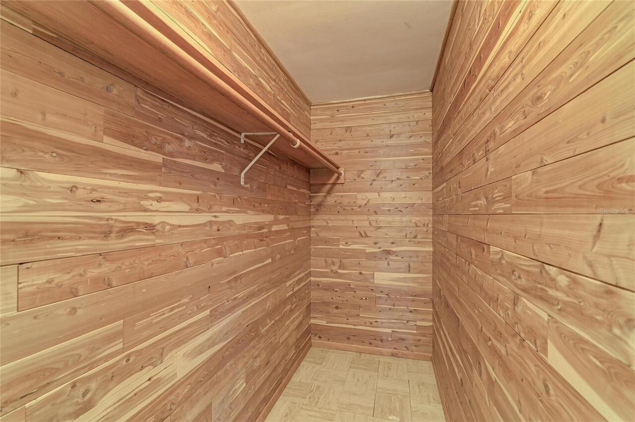Listing Photo 37