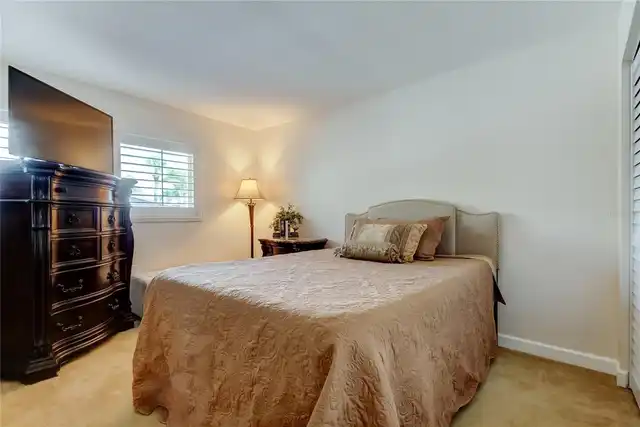 Listing Photo 33