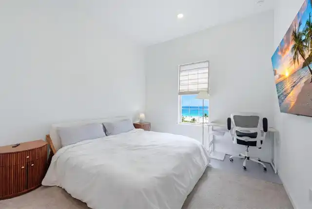 Listing Photo 25