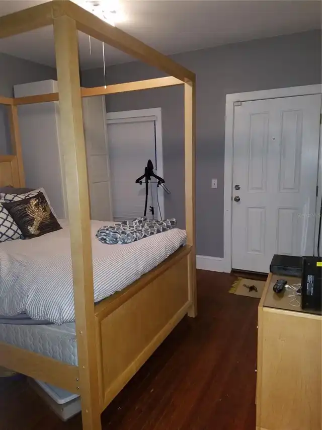 Listing Photo 16