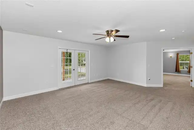 Listing Photo 25