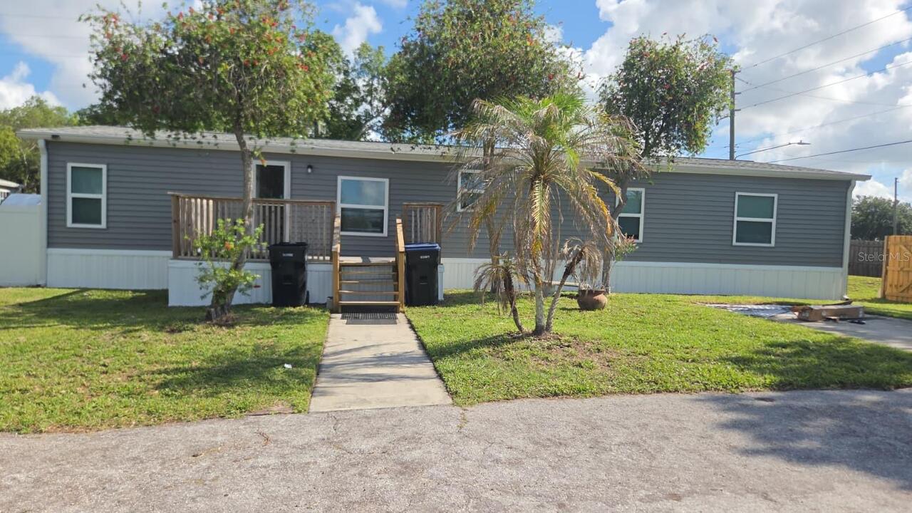 5BR, Residential Lease, 2BA, $2,400
Read More
