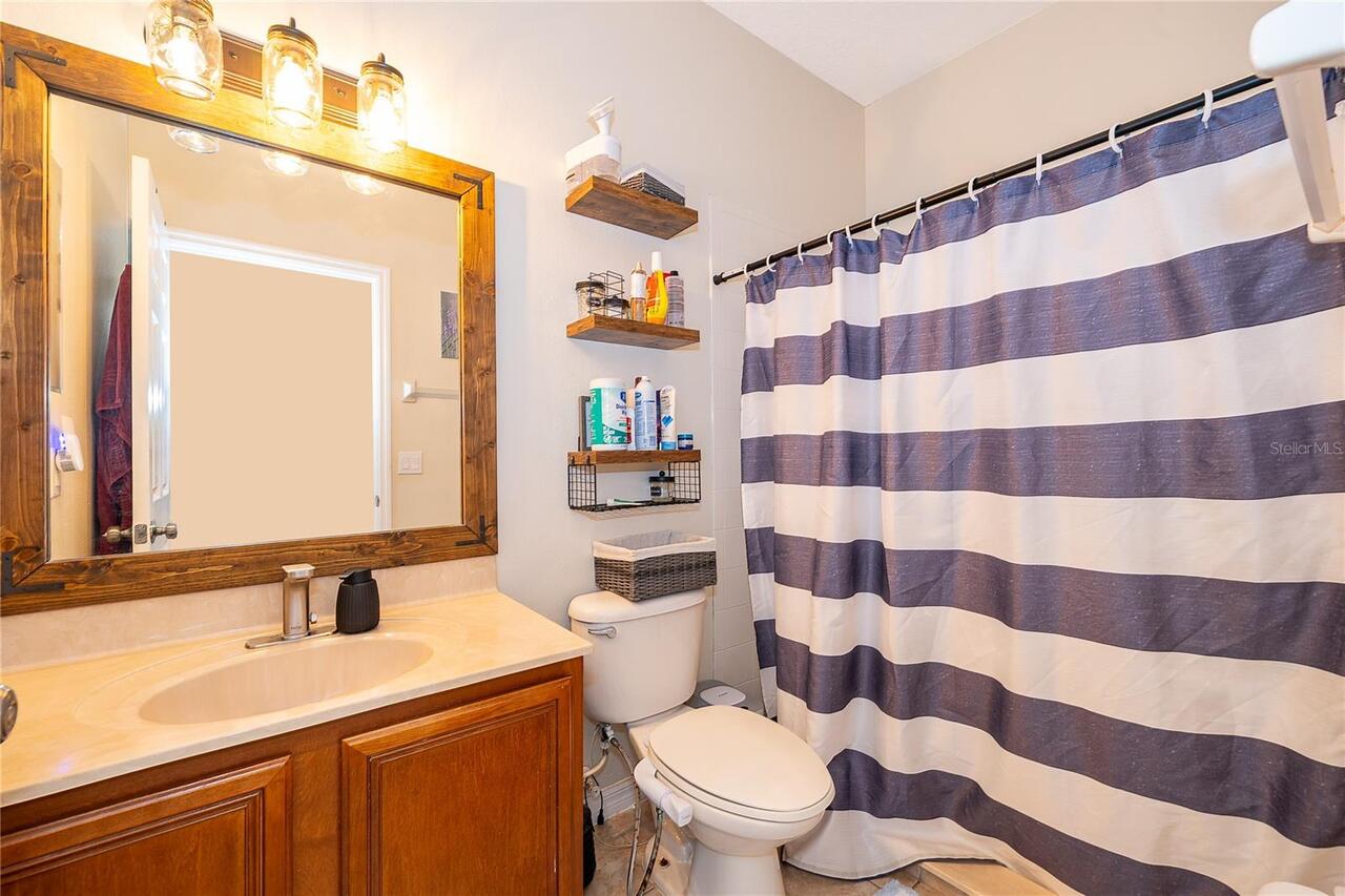 Listing Photo 9