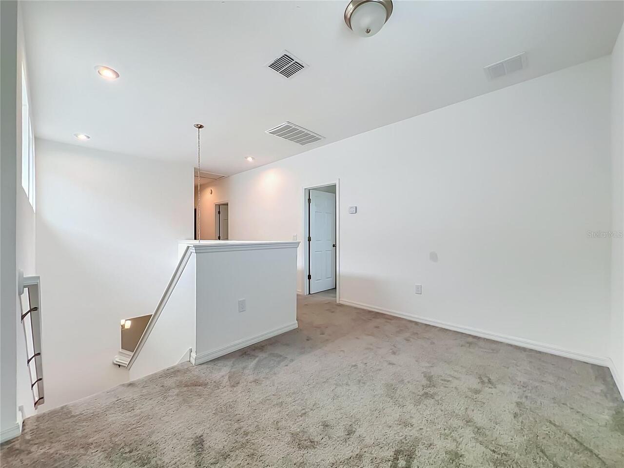 Listing Photo 33