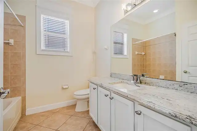 Listing Photo 14