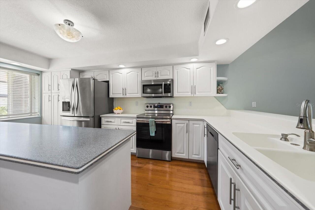 Listing Photo 18