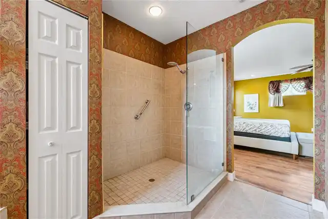 Listing Photo 21