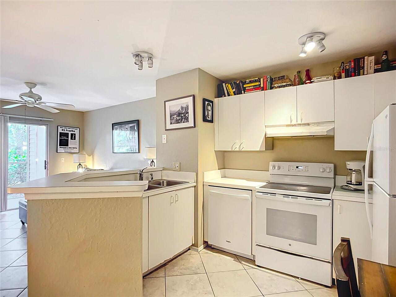 Listing Photo 10