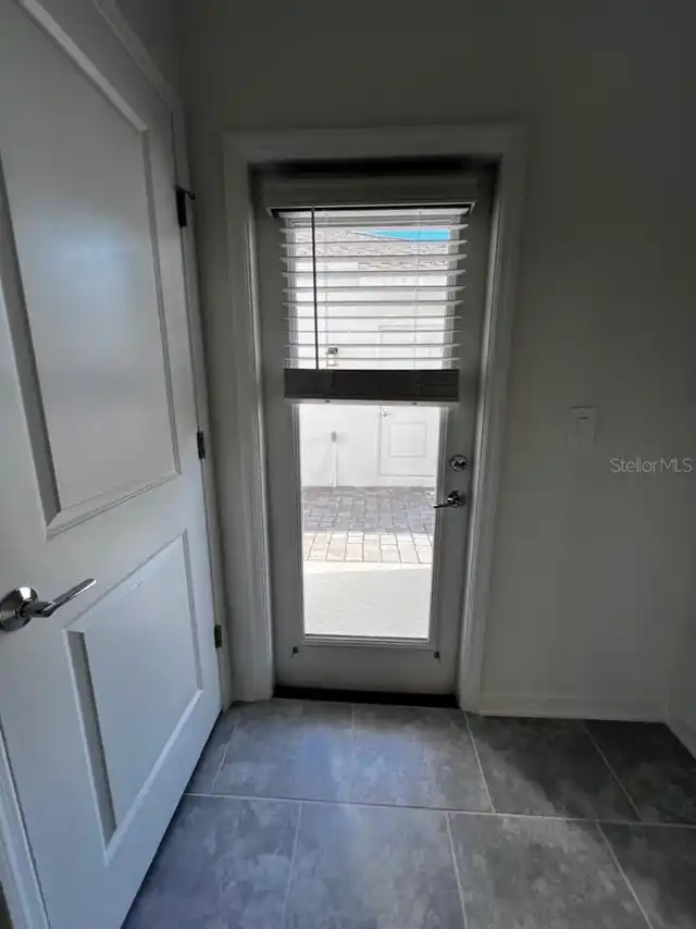 Listing Photo 9