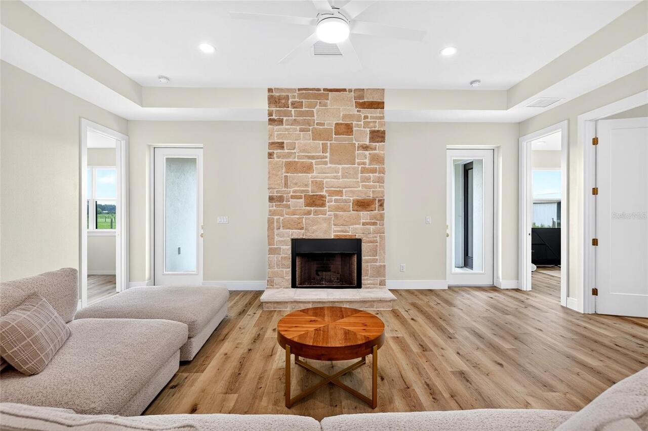 Listing Photo 18