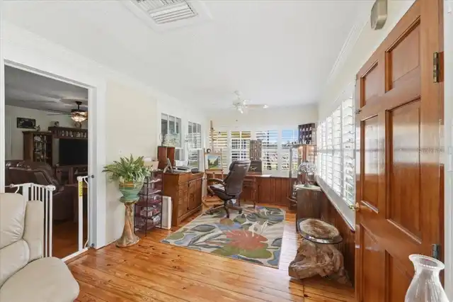 Listing Photo 7