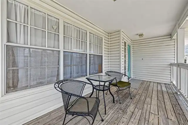 Listing Photo 7