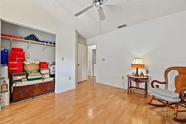 Listing Photo 21