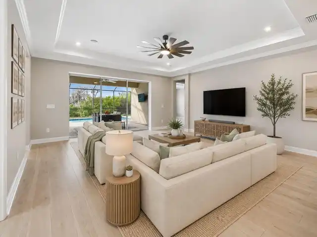 Listing Photo 6