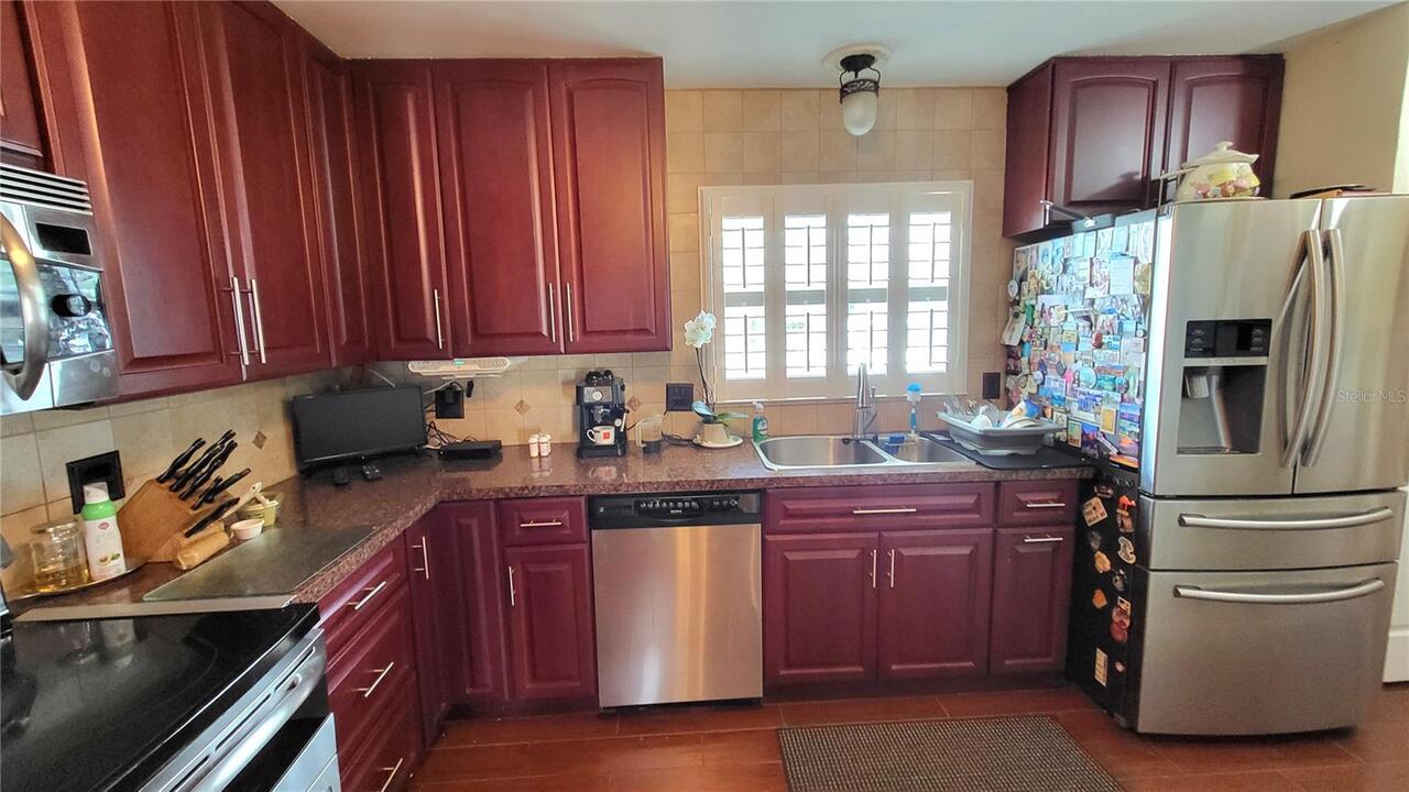 Listing Photo 7