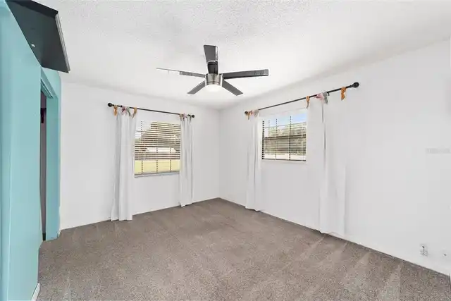 Listing Photo 28