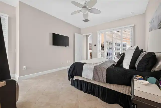 Listing Photo 22