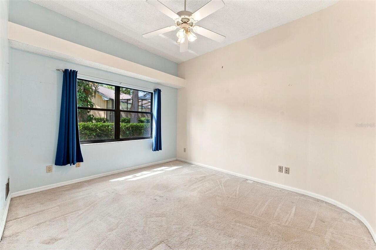 Listing Photo 37