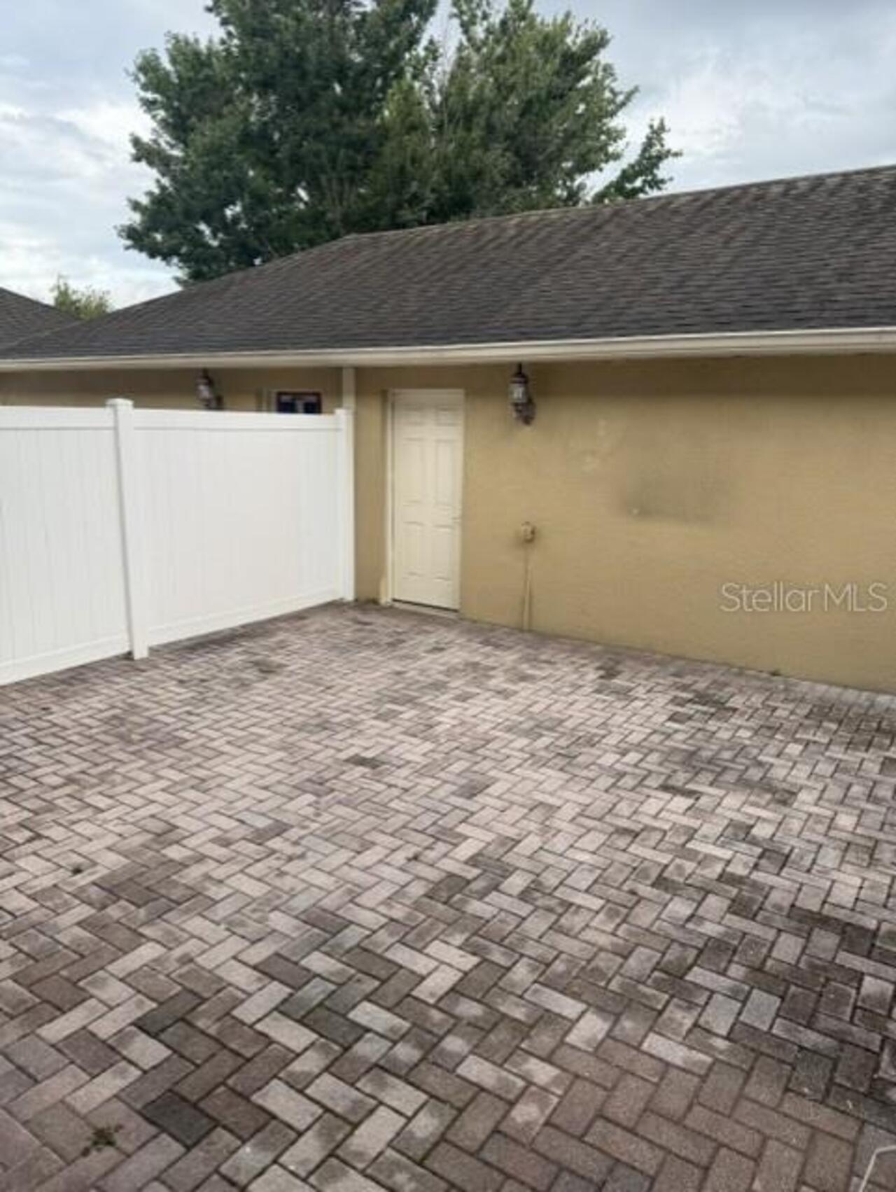 Listing Photo 15