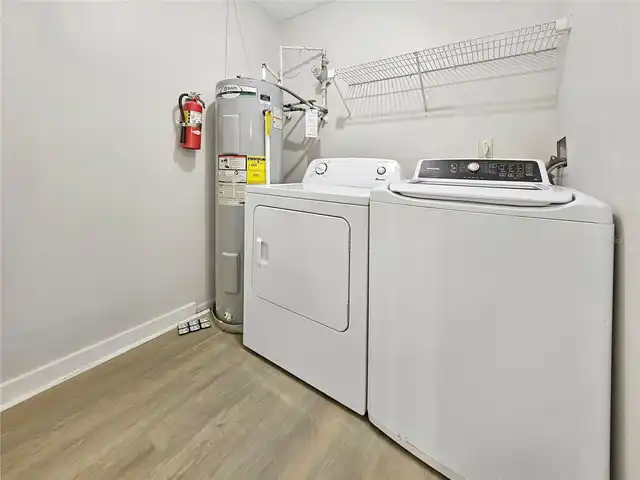 Listing Photo 10