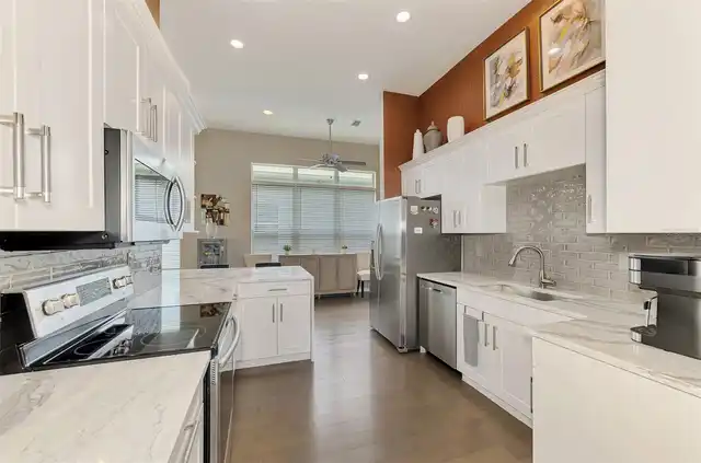 Listing Photo 24