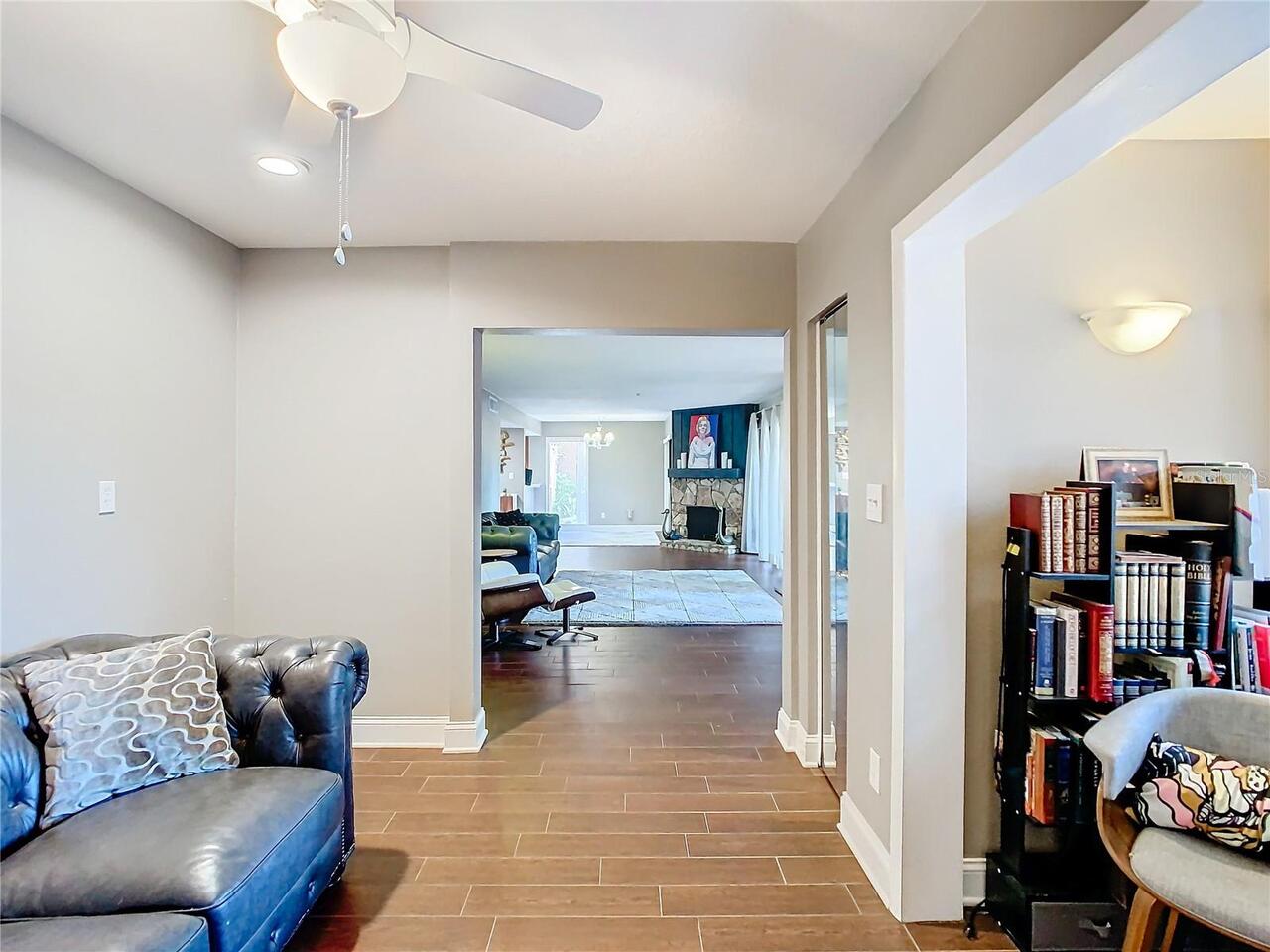 Listing Photo 14