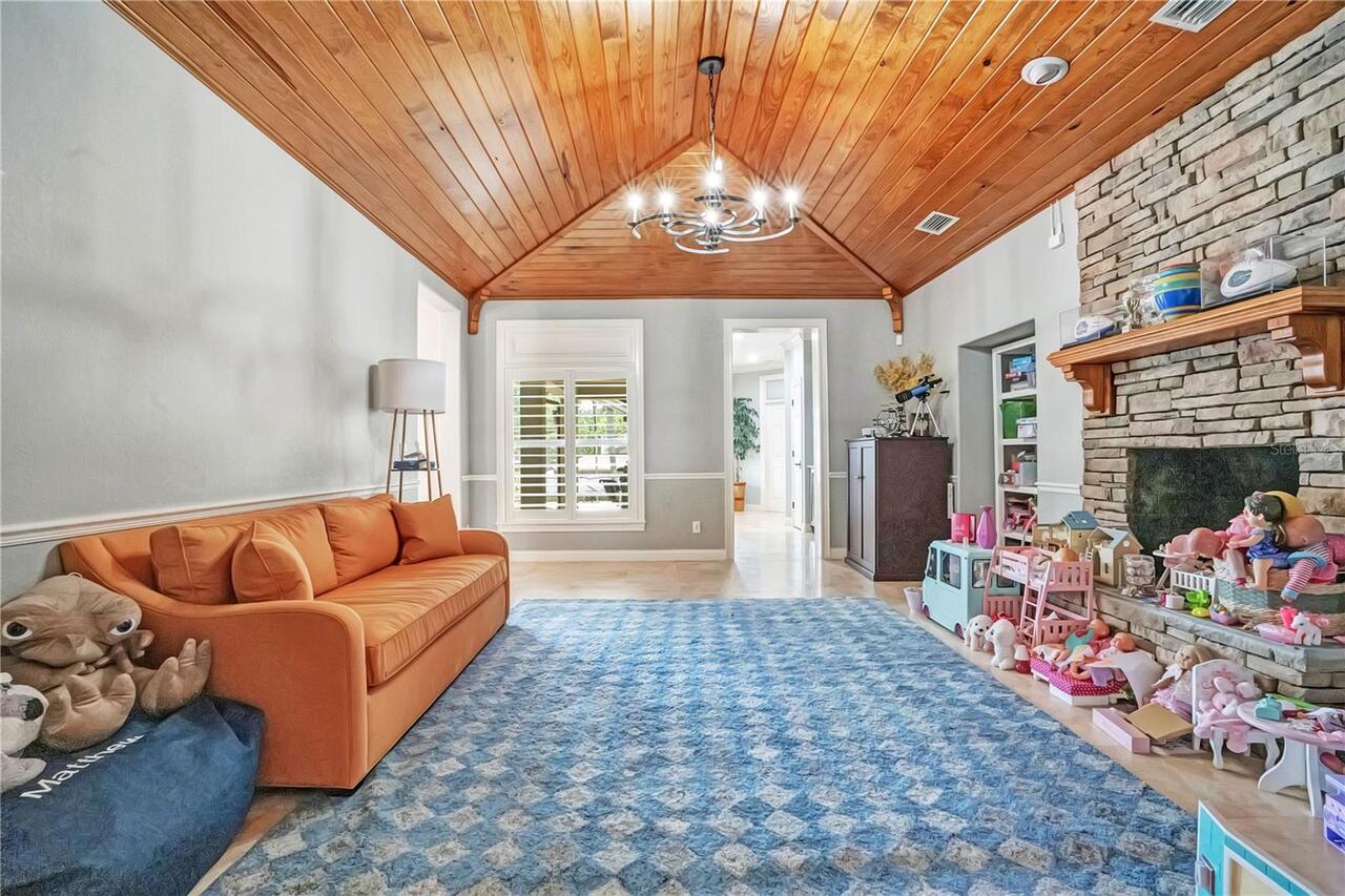 Listing Photo 25