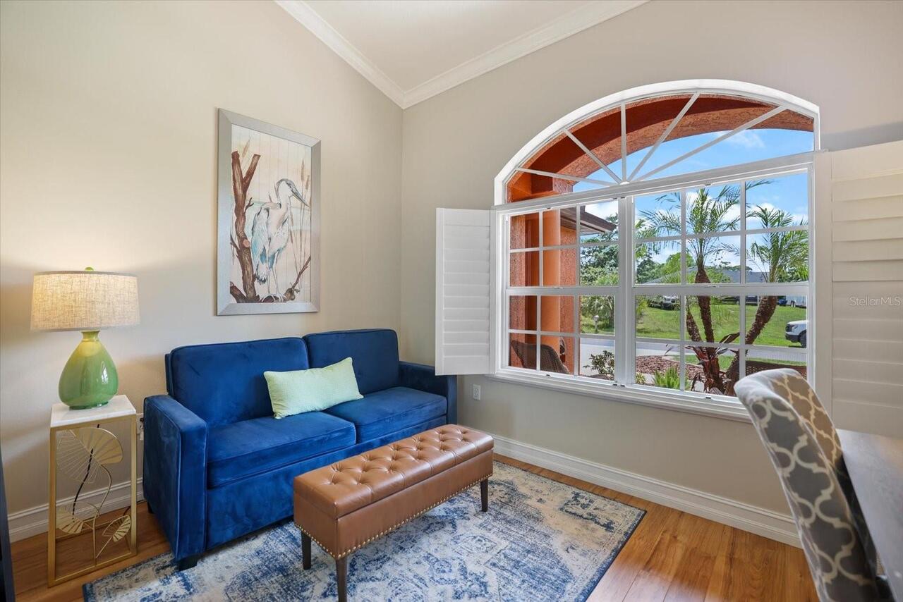 Listing Photo 11