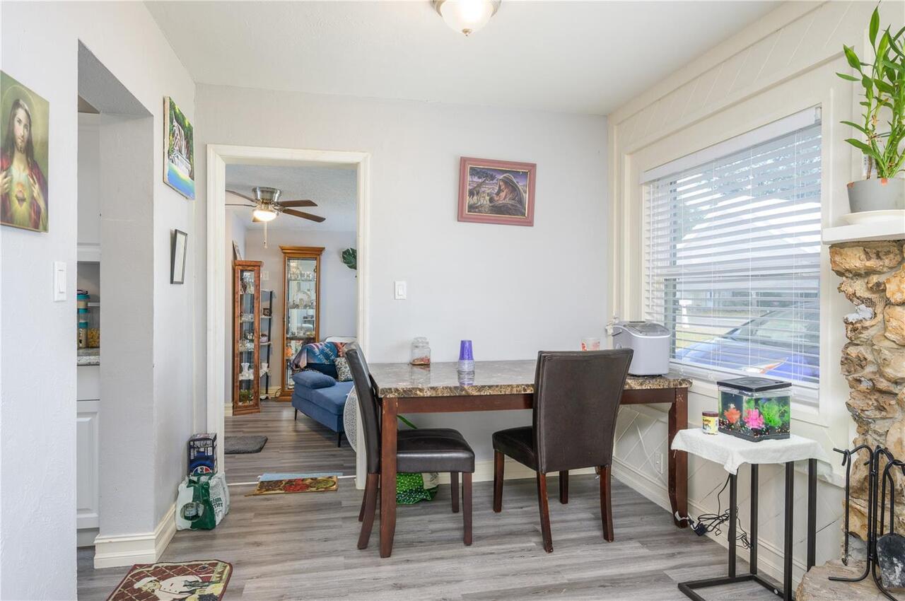 Listing Photo 10