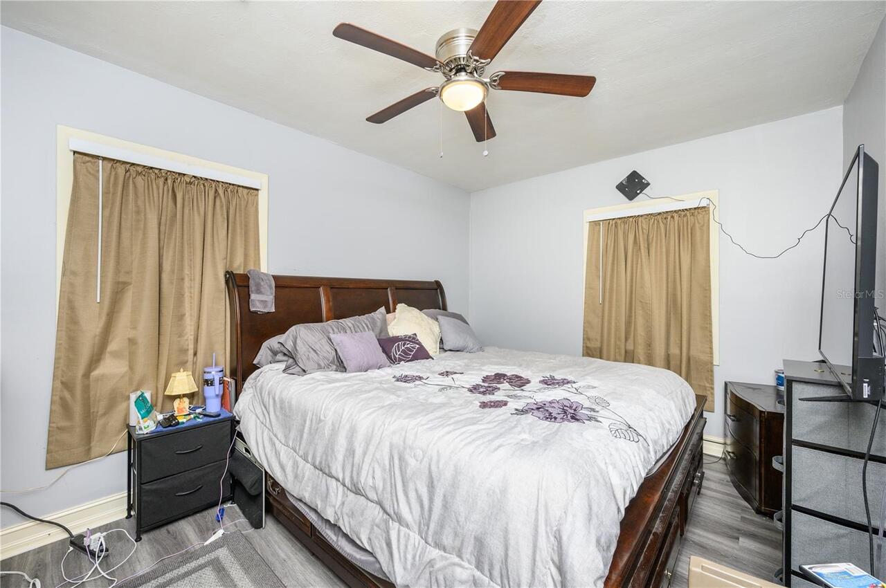 Listing Photo 16