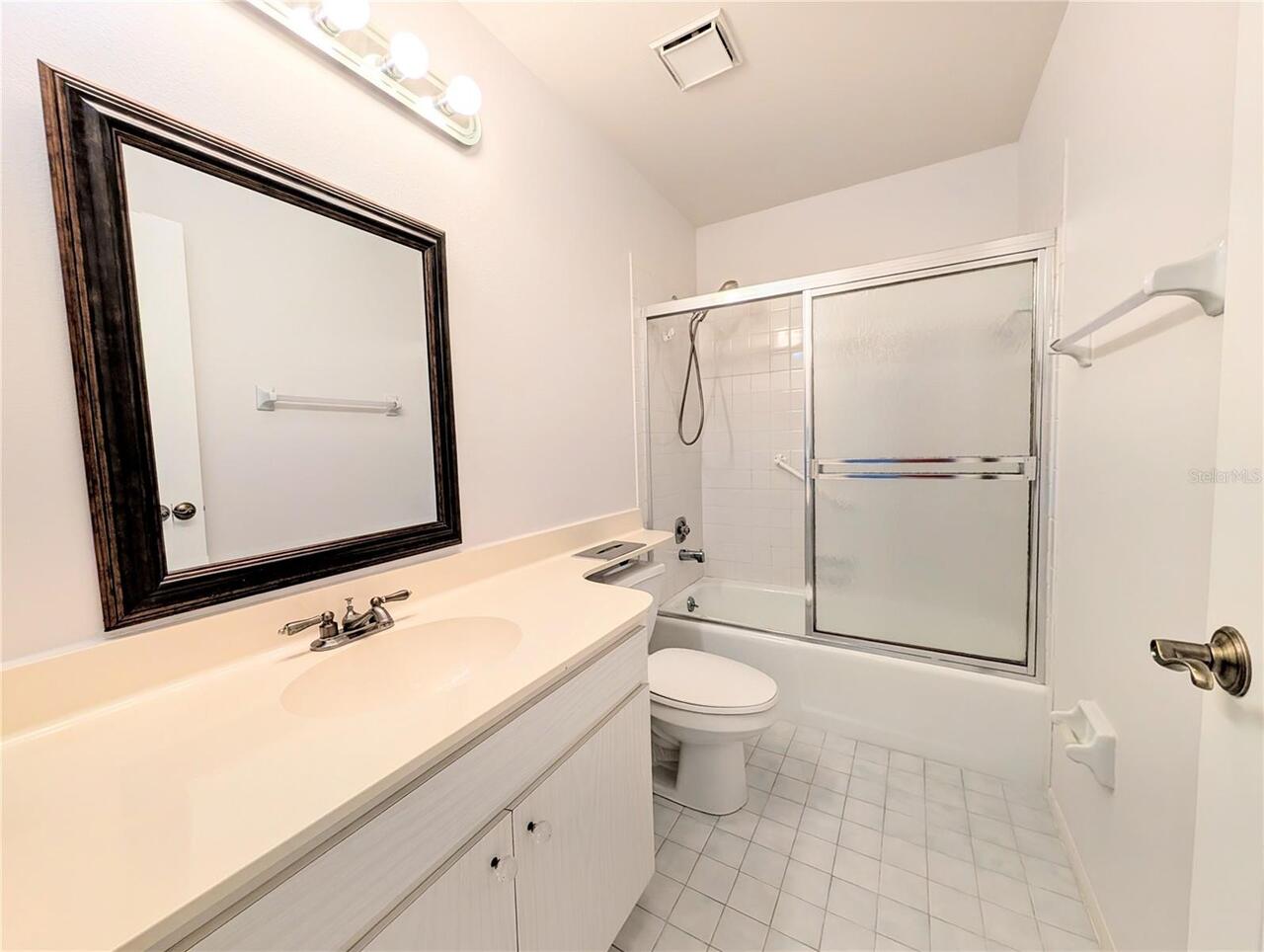 Listing Photo 24