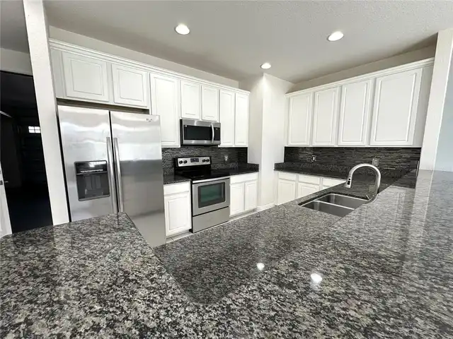 Listing Photo 13