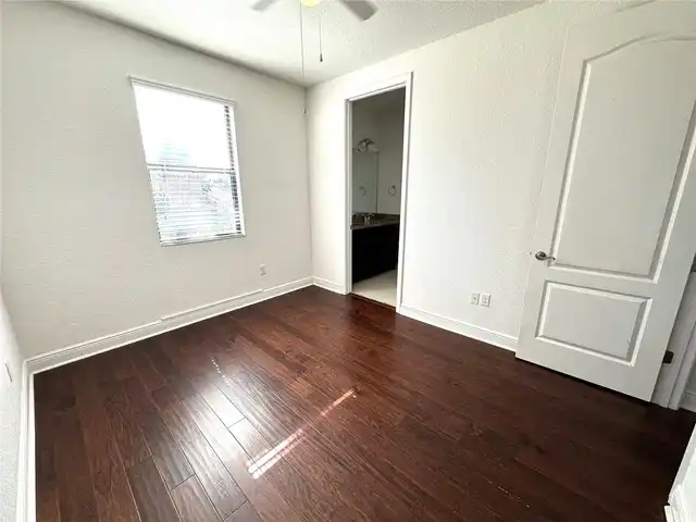 Listing Photo 27
