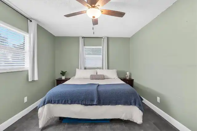 Listing Photo 15