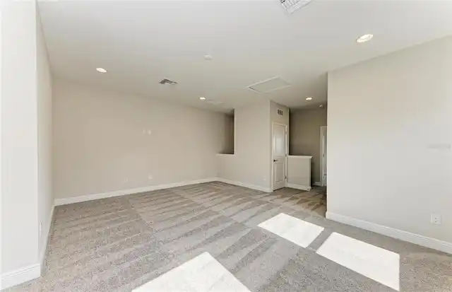 Listing Photo 33