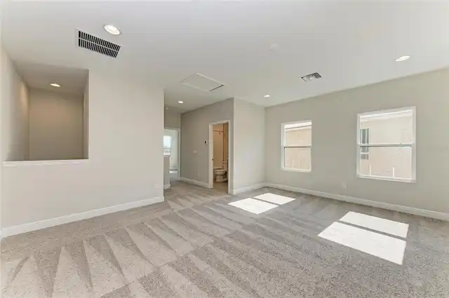 Listing Photo 34