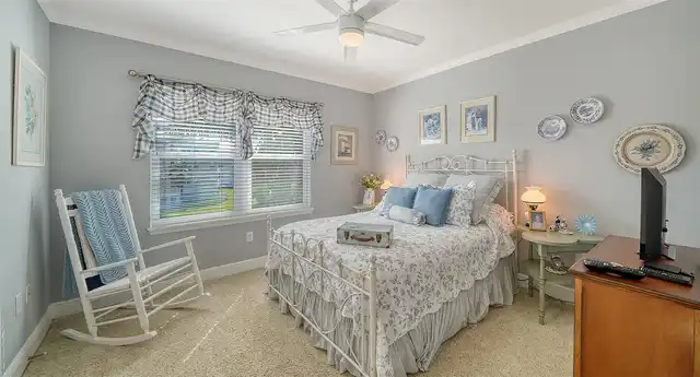 Listing Photo 25